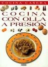 COCINA CON OLLA A PRESION | 9788430586998 | VV. AA.