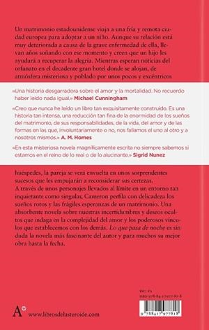 LO QUE PASA DE NOCHE | 9788417977818 | CAMERON, PETER